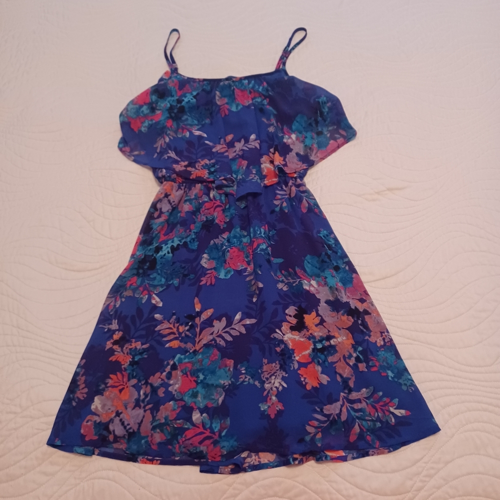 Gorgeous colorful floral dress Adjustable straps